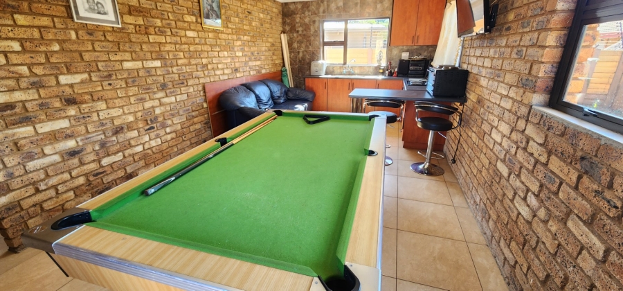 3 Bedroom Property for Sale in Valhalla Gauteng