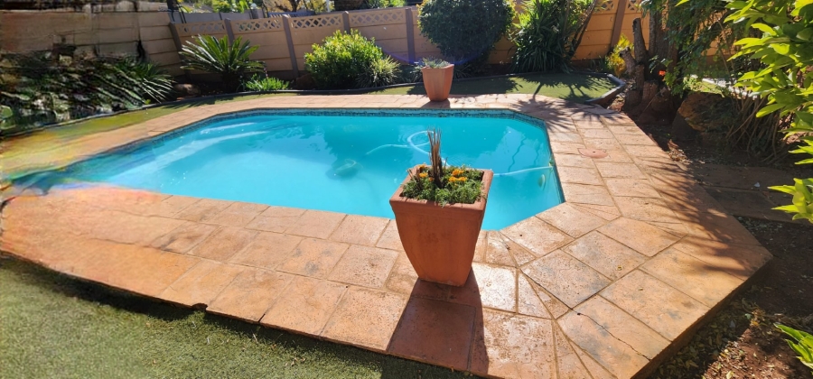 3 Bedroom Property for Sale in Valhalla Gauteng
