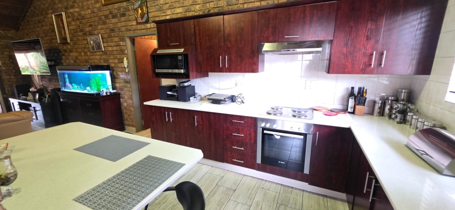 3 Bedroom Property for Sale in Valhalla Gauteng