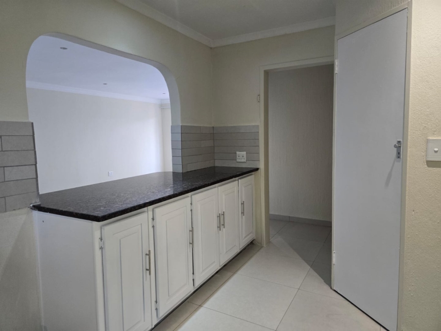 3 Bedroom Property for Sale in Doornpoort AH Gauteng