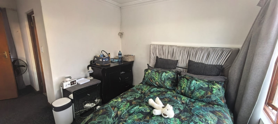To Let 2 Bedroom Property for Rent in Kyalami Hills Gauteng