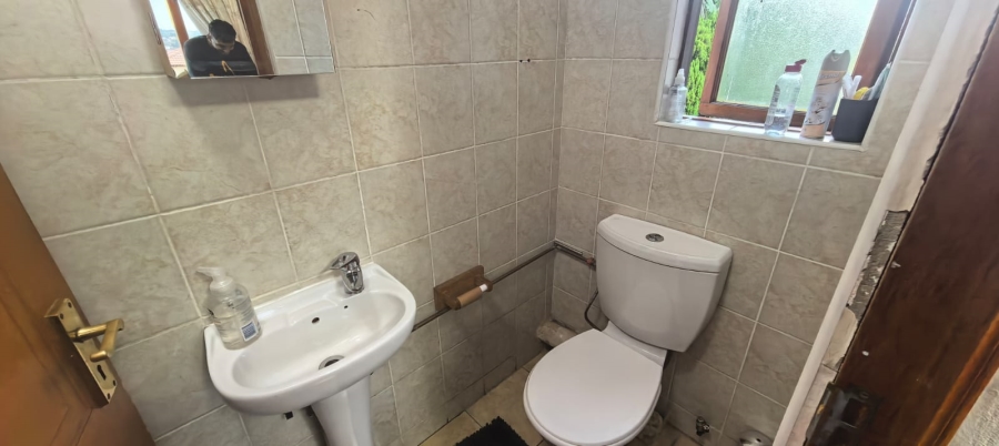To Let 2 Bedroom Property for Rent in Kyalami Hills Gauteng