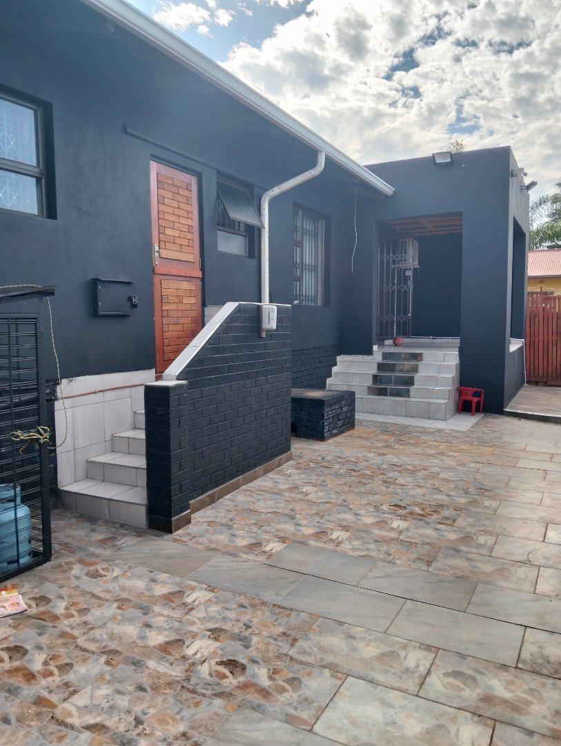 4 Bedroom Property for Sale in West Park Gauteng