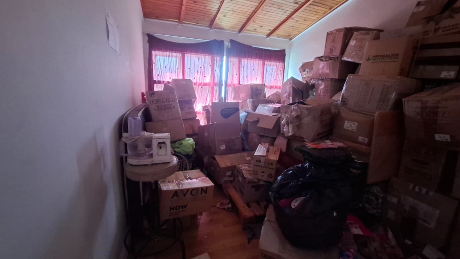 6 Bedroom Property for Sale in Mondeor Gauteng