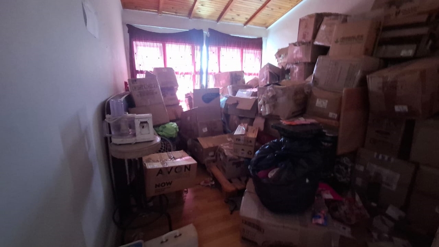 6 Bedroom Property for Sale in Mondeor Gauteng