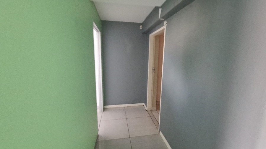 6 Bedroom Property for Sale in Mondeor Gauteng