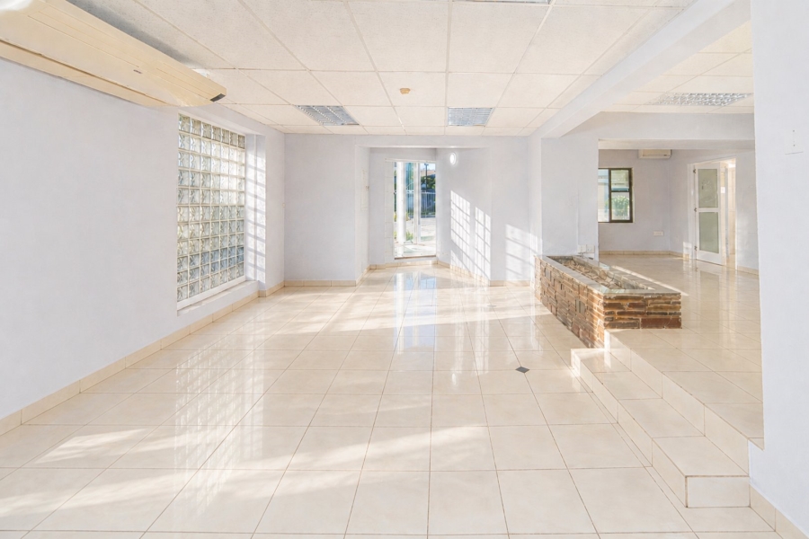 To Let Commercial Property for Rent in Parkwood Gauteng