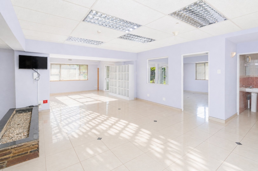 To Let Commercial Property for Rent in Parkwood Gauteng