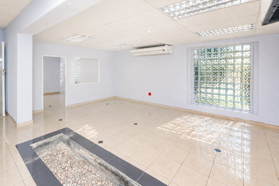 To Let Commercial Property for Rent in Parkwood Gauteng