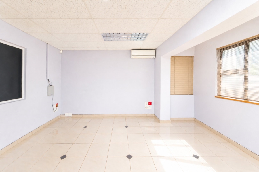 To Let Commercial Property for Rent in Parkwood Gauteng