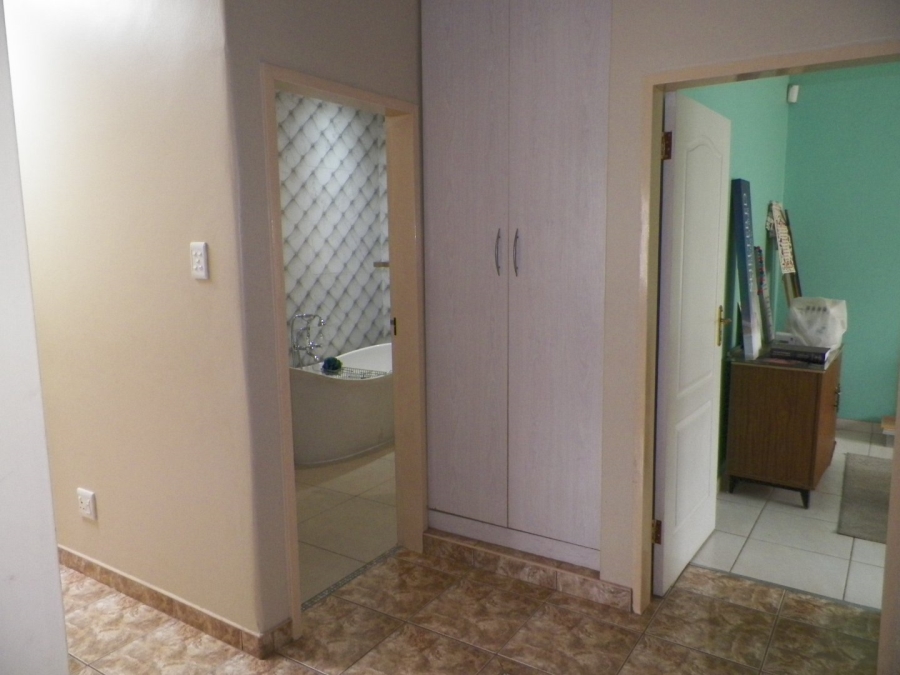 3 Bedroom Property for Sale in Lyttelton Manor Gauteng