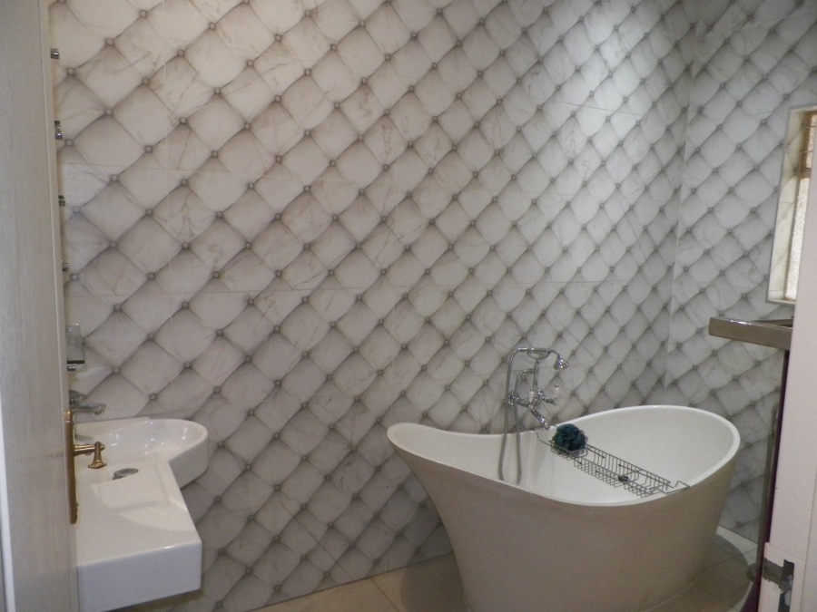 3 Bedroom Property for Sale in Lyttelton Manor Gauteng
