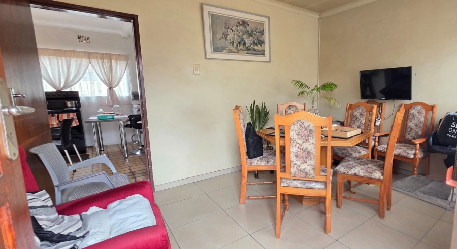 3 Bedroom Property for Sale in Laudium Gauteng
