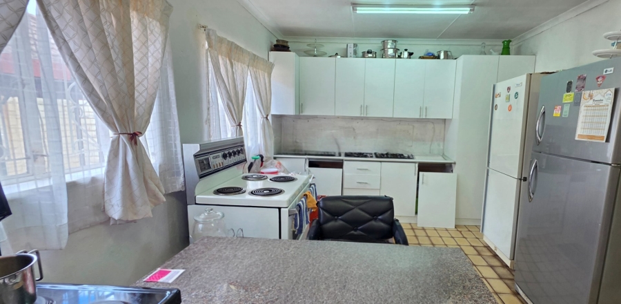 3 Bedroom Property for Sale in Laudium Gauteng