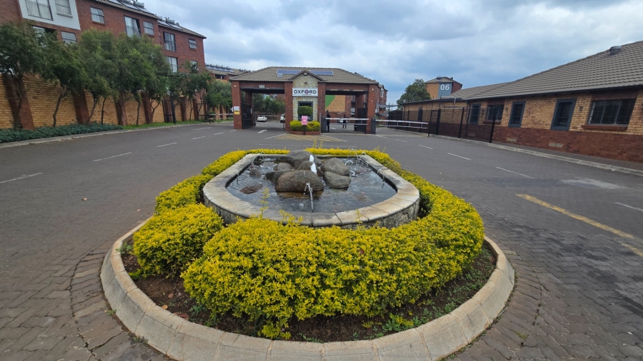 2 Bedroom Property for Sale in Montana Tuine Gauteng