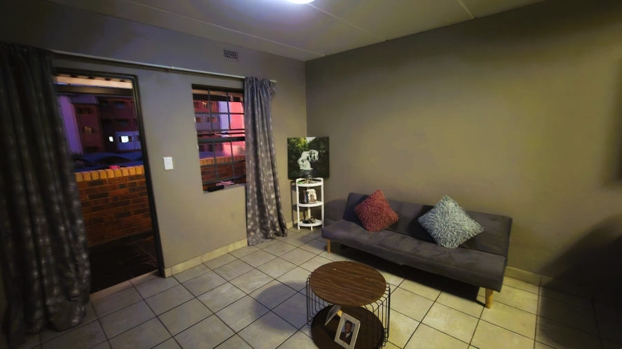 2 Bedroom Property for Sale in Montana Tuine Gauteng