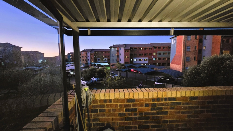 2 Bedroom Property for Sale in Montana Tuine Gauteng