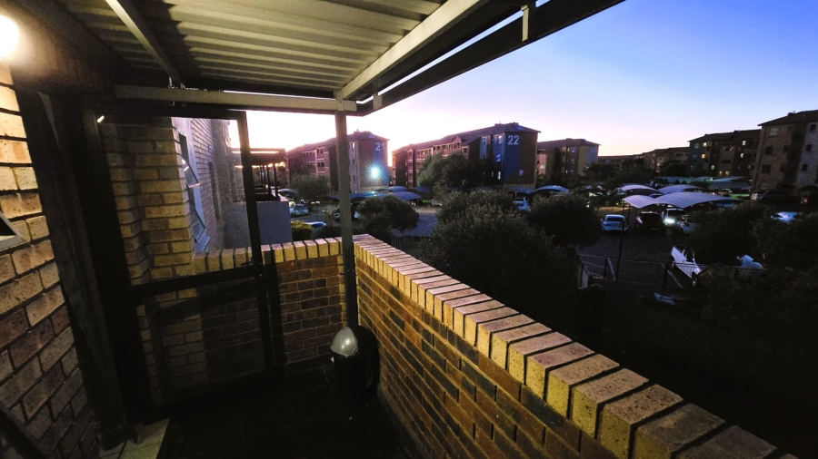 2 Bedroom Property for Sale in Montana Tuine Gauteng