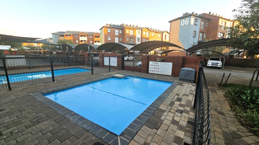 2 Bedroom Property for Sale in Montana Tuine Gauteng