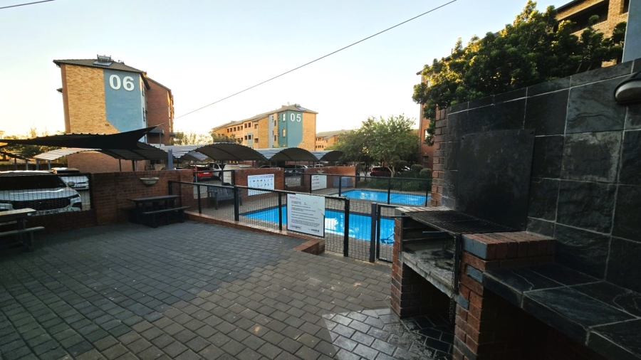 2 Bedroom Property for Sale in Montana Tuine Gauteng