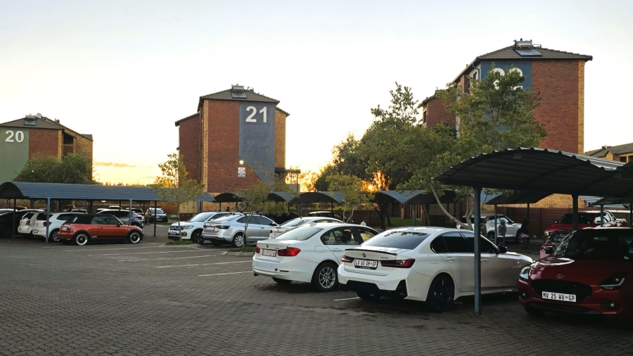 2 Bedroom Property for Sale in Montana Tuine Gauteng