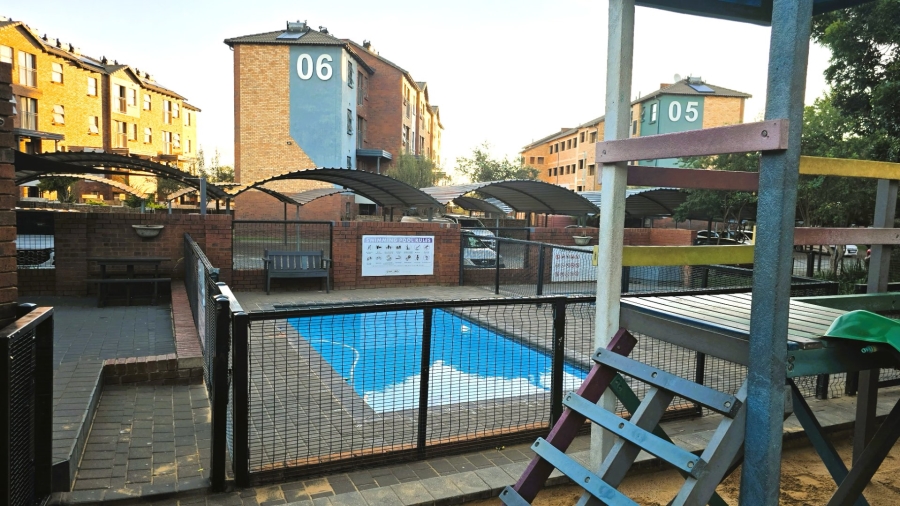 2 Bedroom Property for Sale in Montana Tuine Gauteng