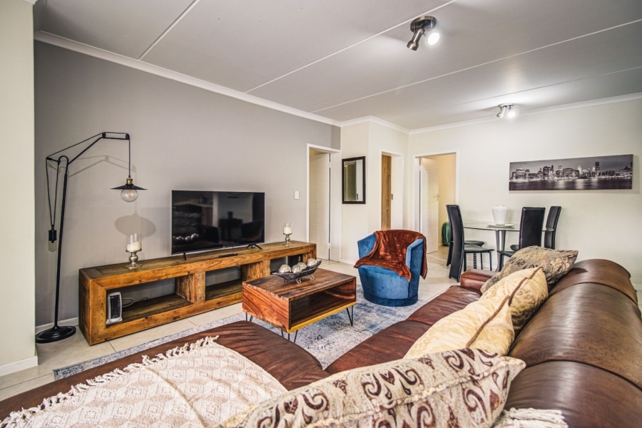 3 Bedroom Property for Sale in Longlake Gauteng