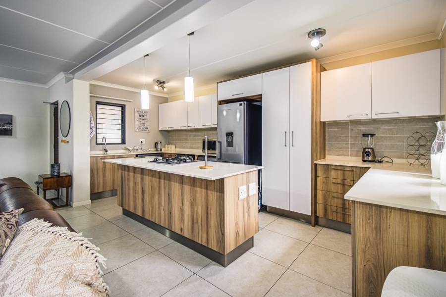 3 Bedroom Property for Sale in Longlake Gauteng