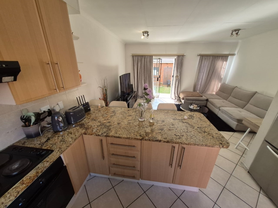 2 Bedroom Property for Sale in Mooikloof Country Residences Gauteng