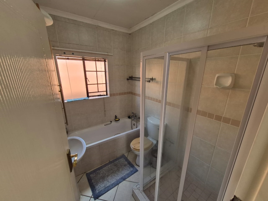 2 Bedroom Property for Sale in Mooikloof Country Residences Gauteng