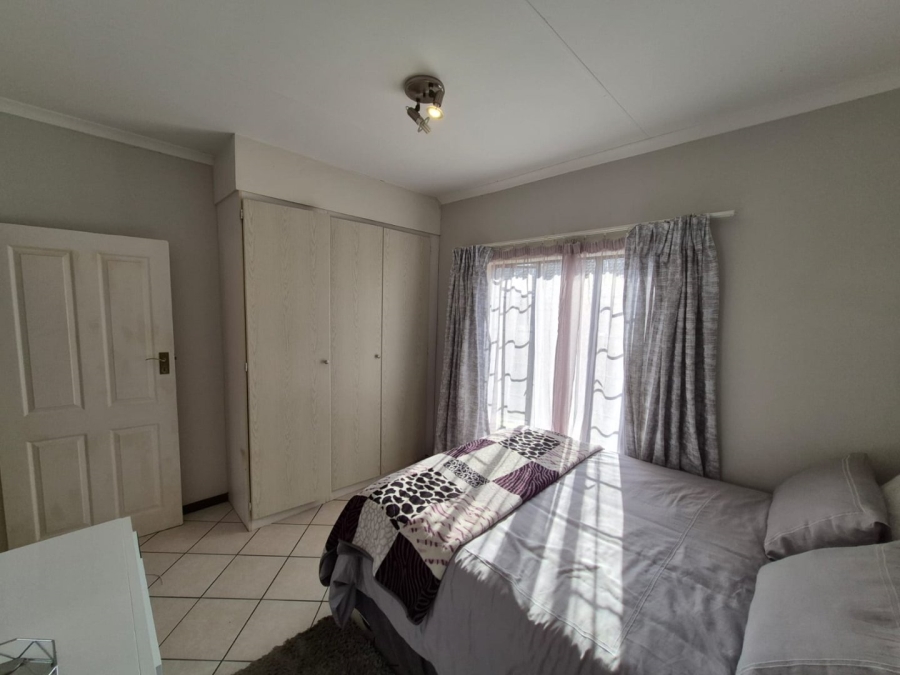 2 Bedroom Property for Sale in Mooikloof Country Residences Gauteng