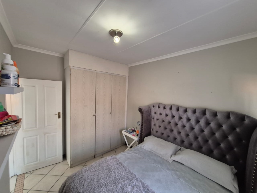 2 Bedroom Property for Sale in Mooikloof Country Residences Gauteng