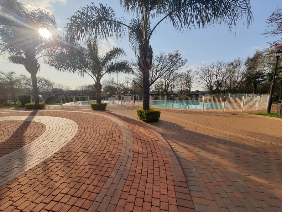2 Bedroom Property for Sale in Mooikloof Country Residences Gauteng