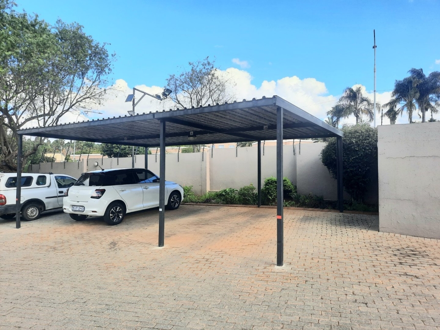 2 Bedroom Property for Sale in Radiokop Gauteng