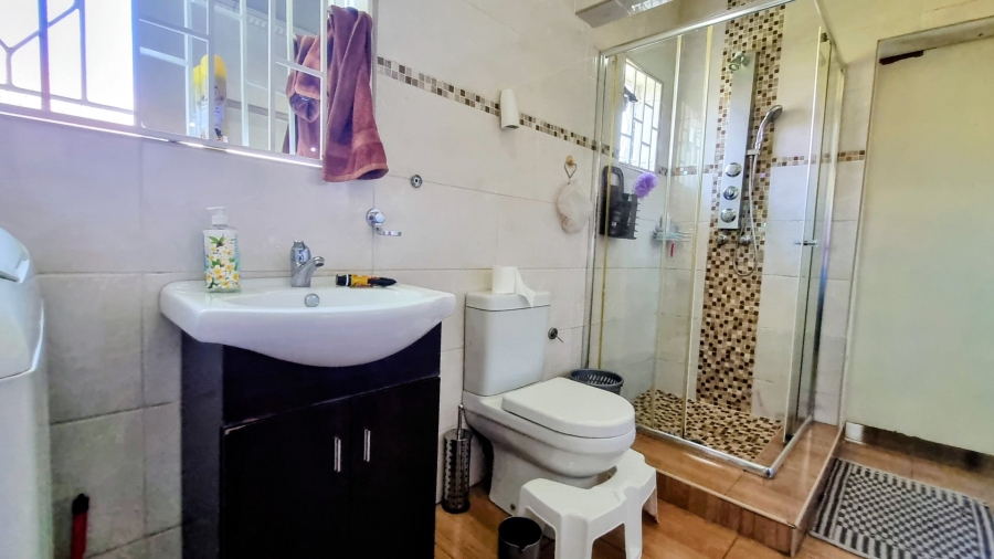 3 Bedroom Property for Sale in Falcon Ridge Gauteng