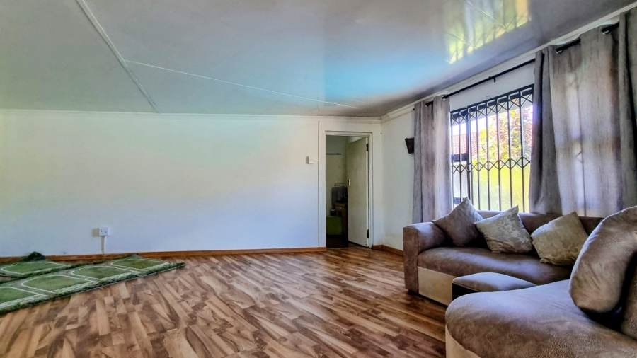 3 Bedroom Property for Sale in Falcon Ridge Gauteng