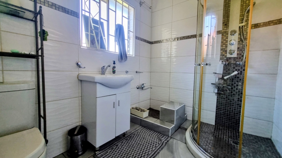 3 Bedroom Property for Sale in Falcon Ridge Gauteng
