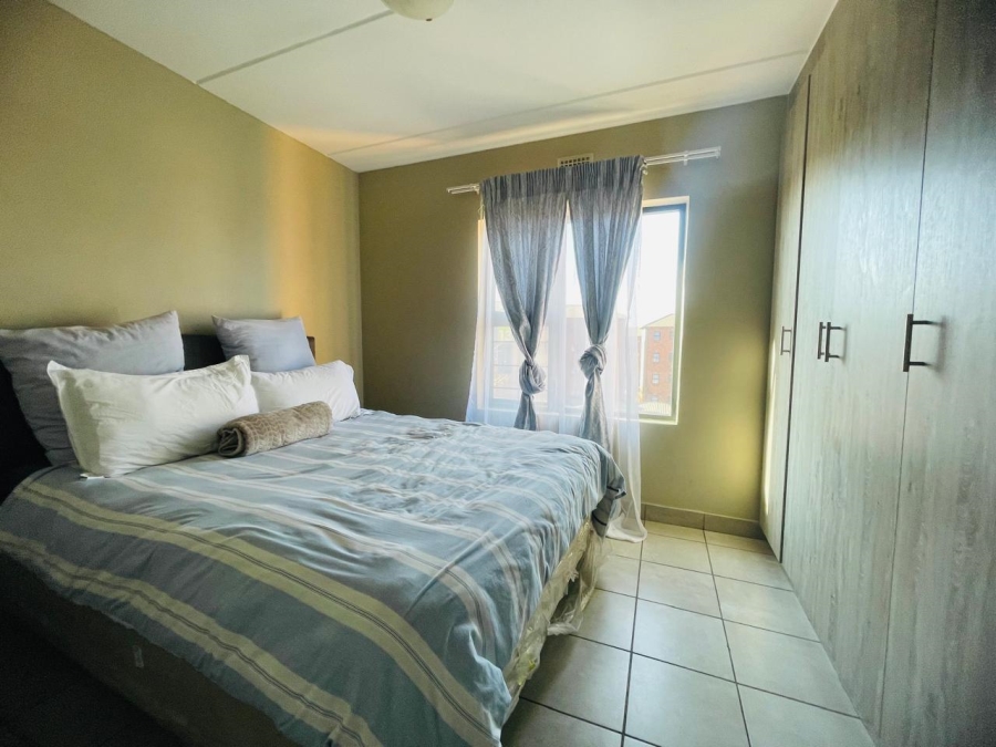 2 Bedroom Property for Sale in La Montagne Gauteng