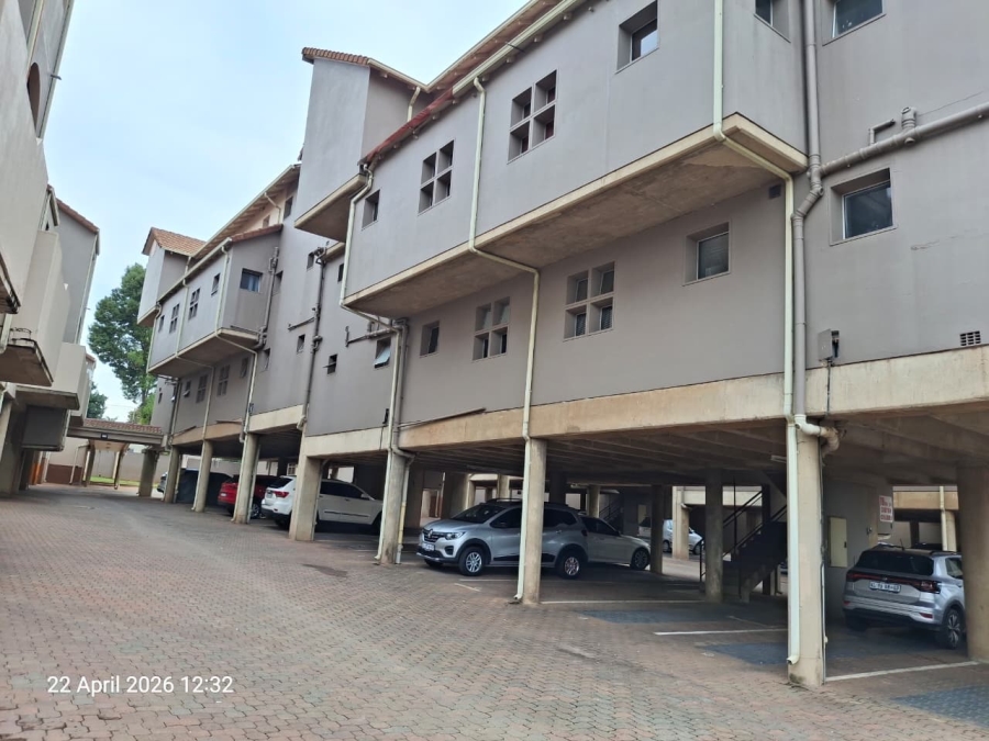 2 Bedroom Property for Sale in Glenanda Gauteng