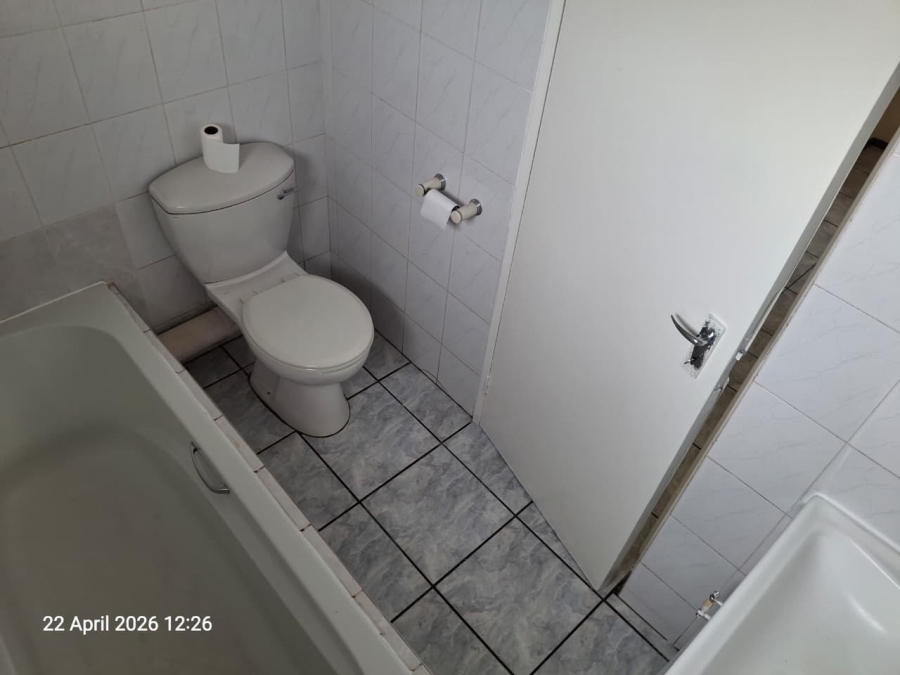 2 Bedroom Property for Sale in Glenanda Gauteng