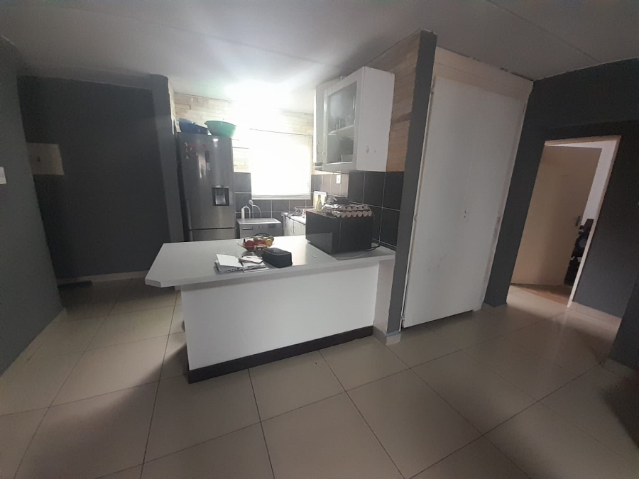 2 Bedroom Property for Sale in Alan Manor Gauteng