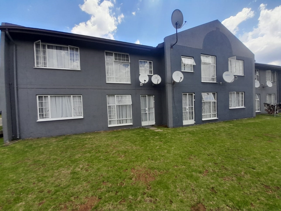 2 Bedroom Property for Sale in Alan Manor Gauteng