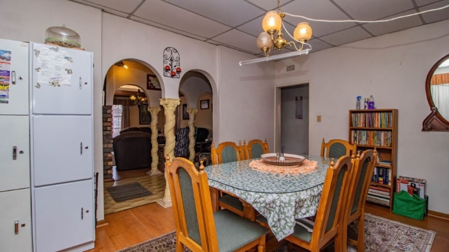 3 Bedroom Property for Sale in Bonaero Park Gauteng
