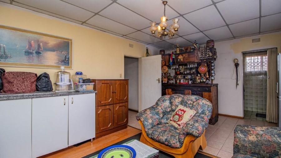 3 Bedroom Property for Sale in Bonaero Park Gauteng