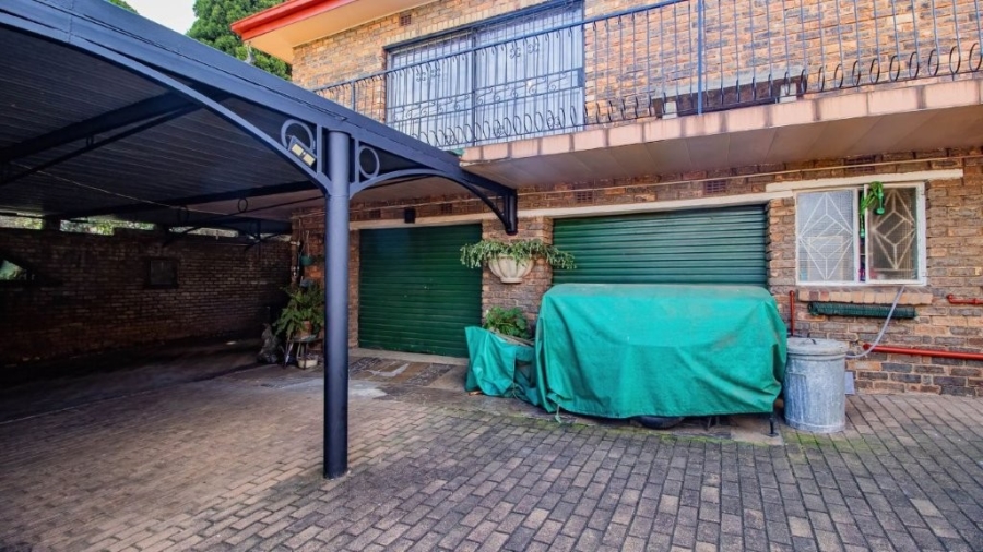 3 Bedroom Property for Sale in Bonaero Park Gauteng