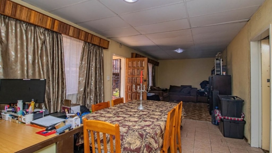 3 Bedroom Property for Sale in Bonaero Park Gauteng