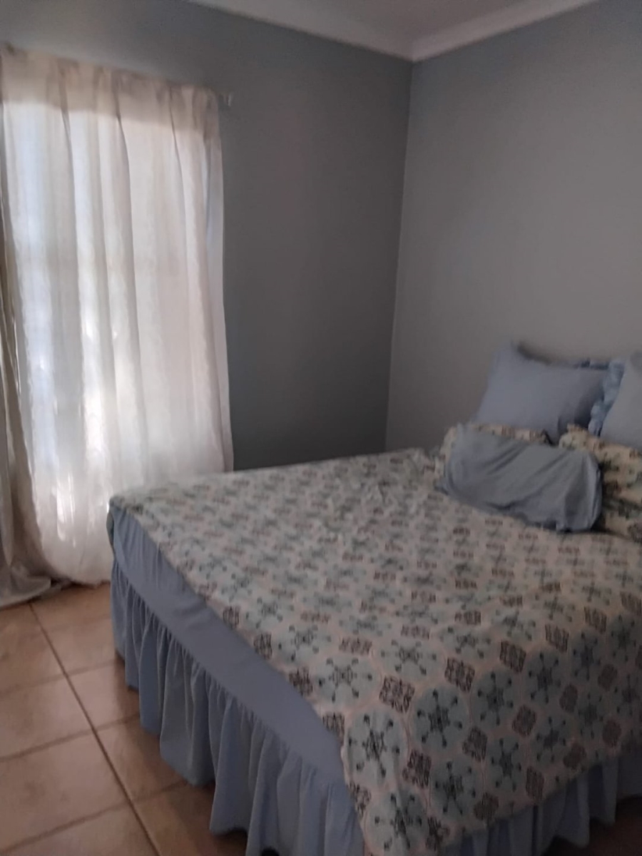 2 Bedroom Property for Sale in Honeypark Gauteng