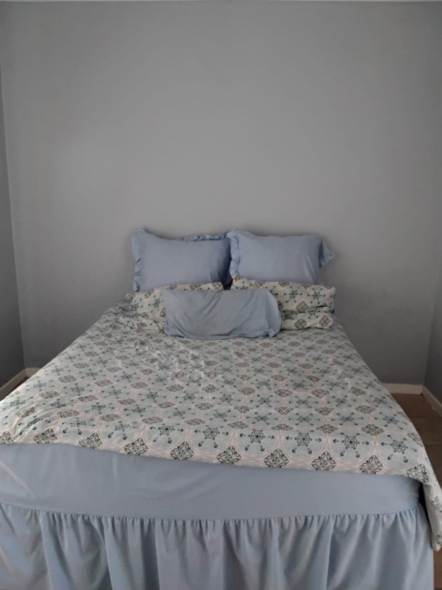 2 Bedroom Property for Sale in Honeypark Gauteng