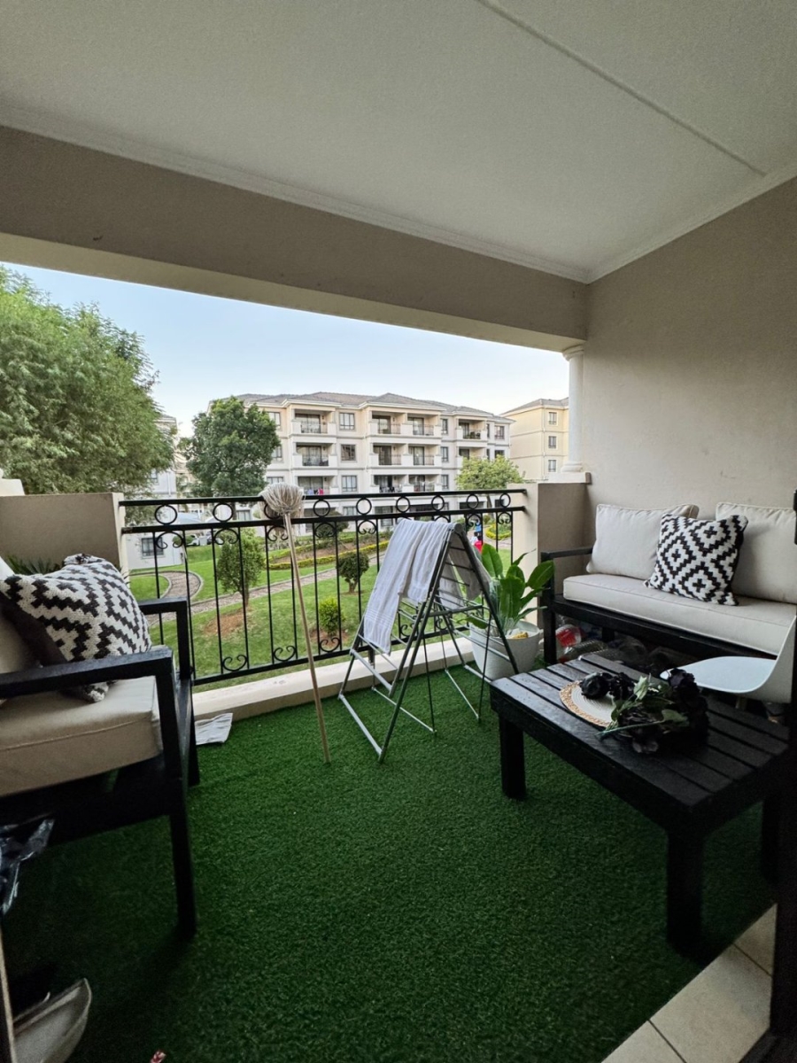 1 Bedroom Property for Sale in Noordwyk Gauteng