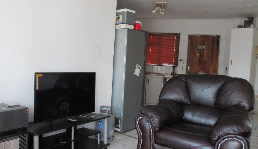2 Bedroom Property for Sale in Florida Gauteng